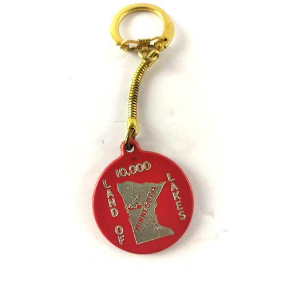 Minnesota Land Of 10000 Lakes Vintage Keychain red plastic - Picture 2 of 6